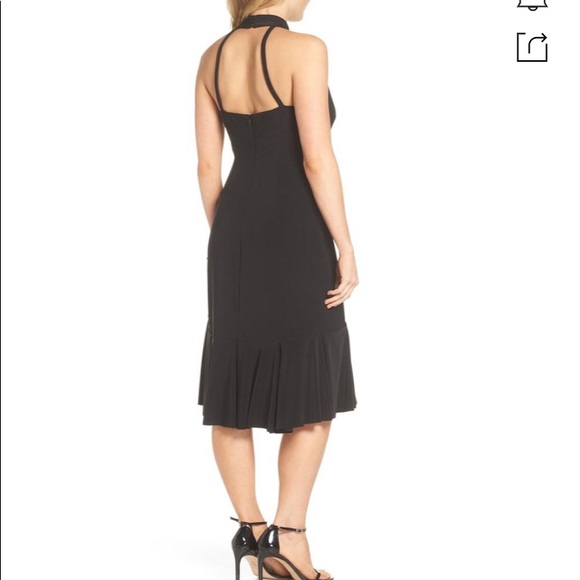 Vince Camuto Black halter cascade dress - Picture 2 of 11